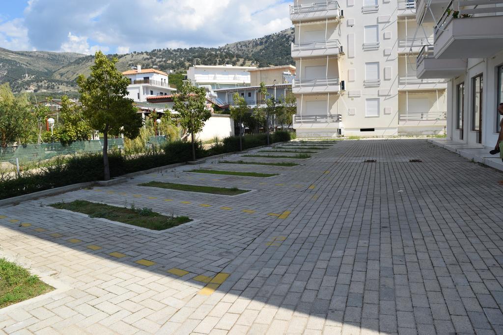 Sea Apartments Himarë Exterior foto